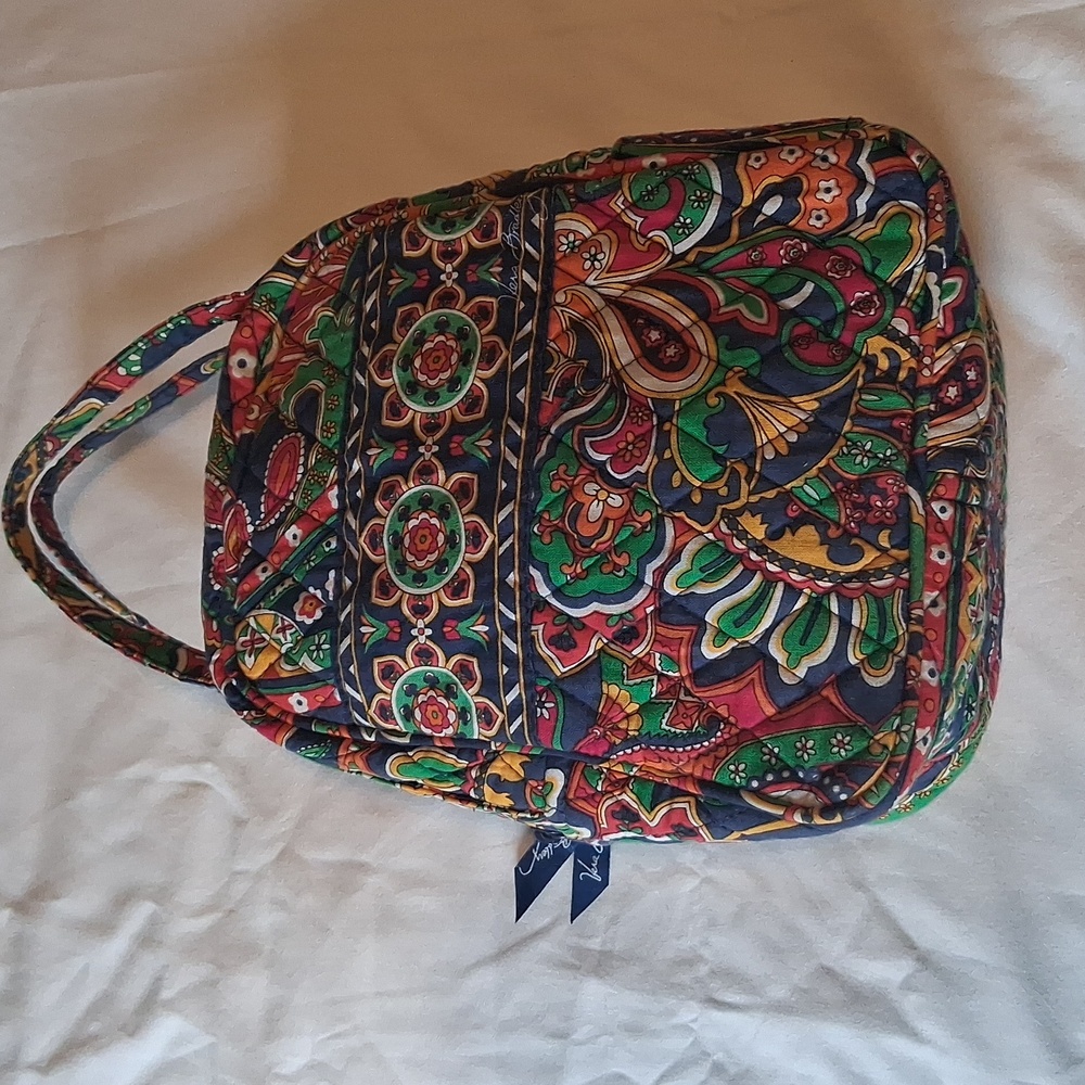 Vera Bradley Lunch Tote In Venetion Paisley Pattern.